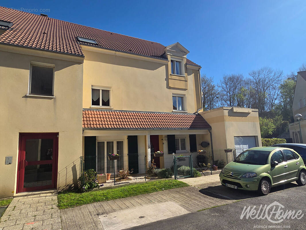 Appartement à SAINT-OUEN-L'AUMONE