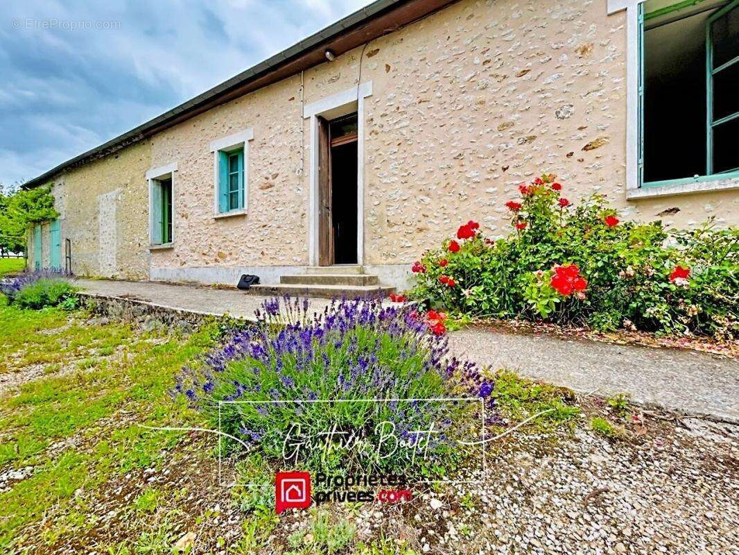 Maison La Ferte Gaucher 3 pièce(s) 70 m2 - photo 2