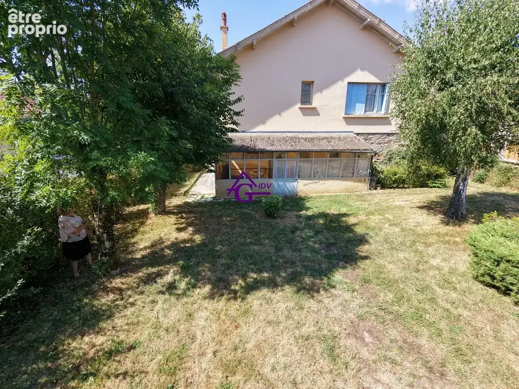 Maison 5 pièces 130 m² à vendre à Naucelle (12800) - photo 2