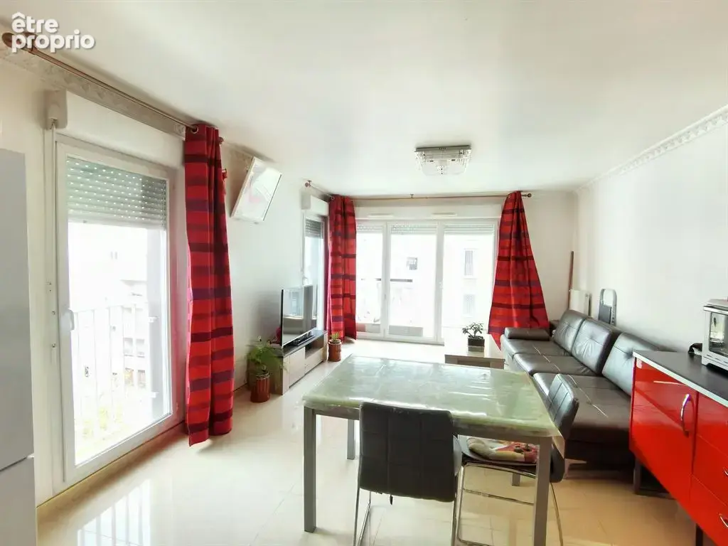 Photo Appartement à Bobigny au prix de 240 000€