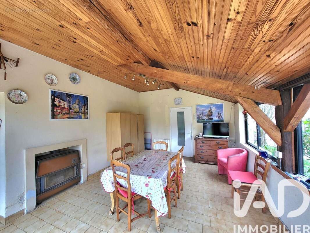 Photo 6 - Maison à NEUILLE-PONT-PIERRE