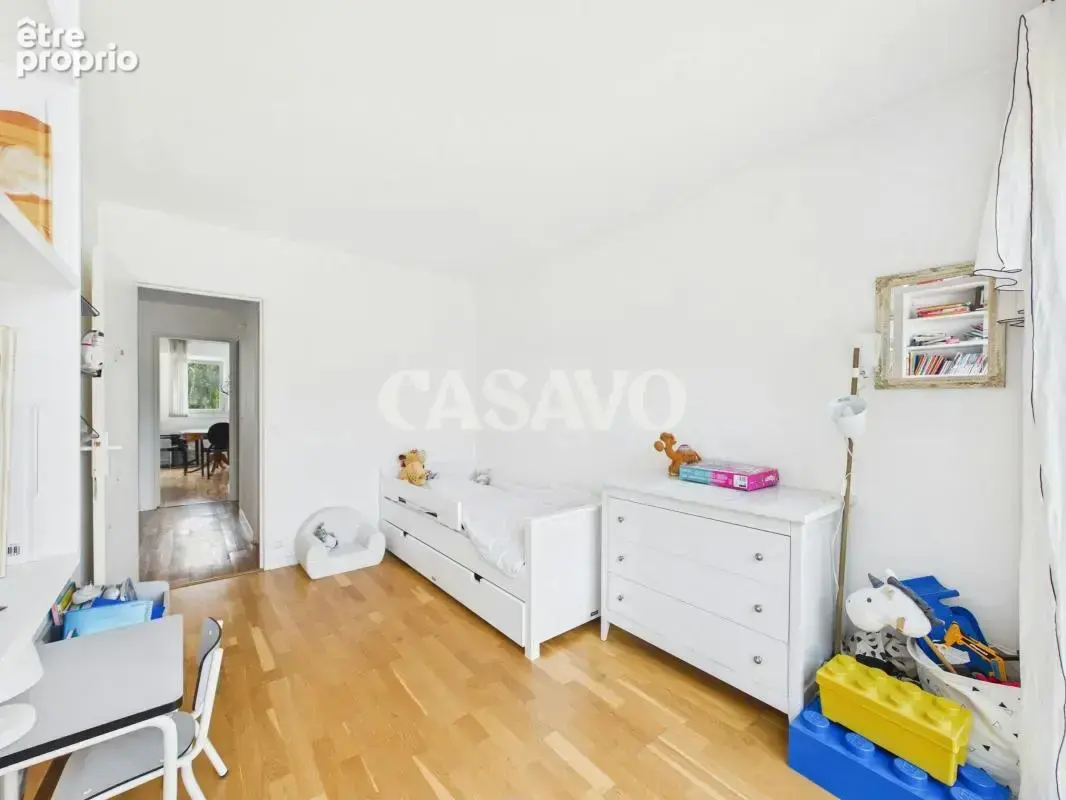 Vente Appartement 5 pièces de 92m² - 92380 Garches - photo 15