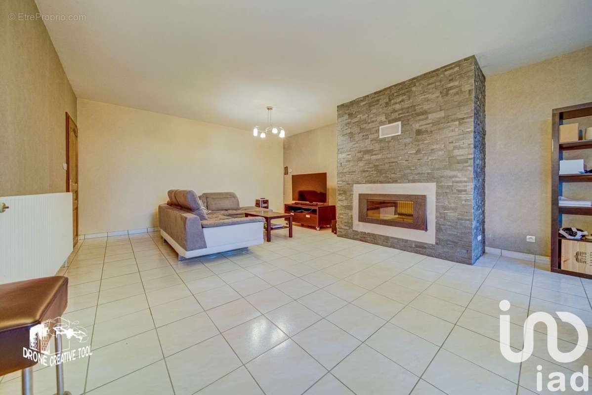 Photo 7 - Maison à POURNOY-LA-GRASSE