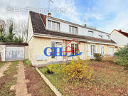 Maison à SAVIGNY-LE-TEMPLE