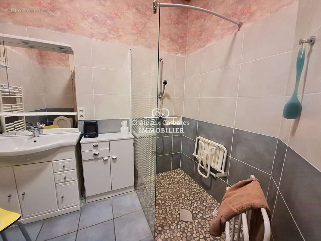 Maison 121 m² à Saint-Paul-De-Fenouillet  - photo 8