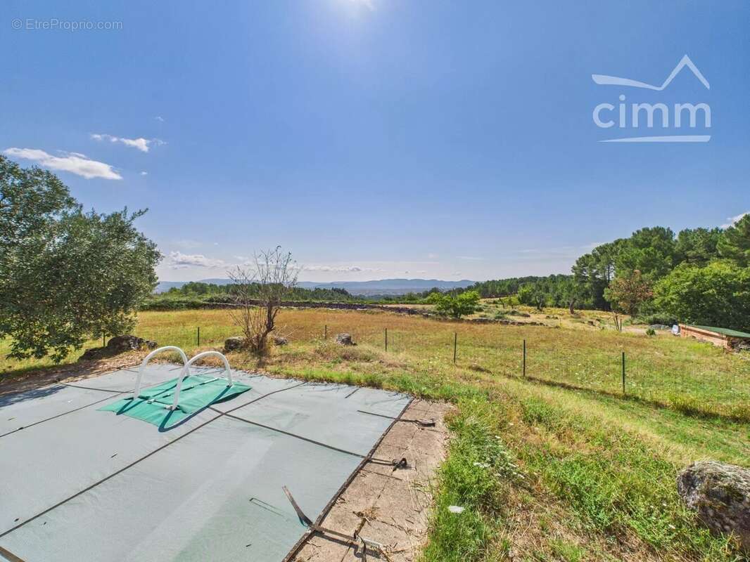 Maison à SAINT-ANDRE-LACHAMP