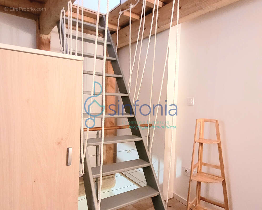 Appartement à SAINT-QUENTIN-LA-POTERIE