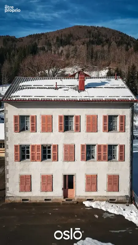 Maison 170 m² à Les Rousses  - photo 1
