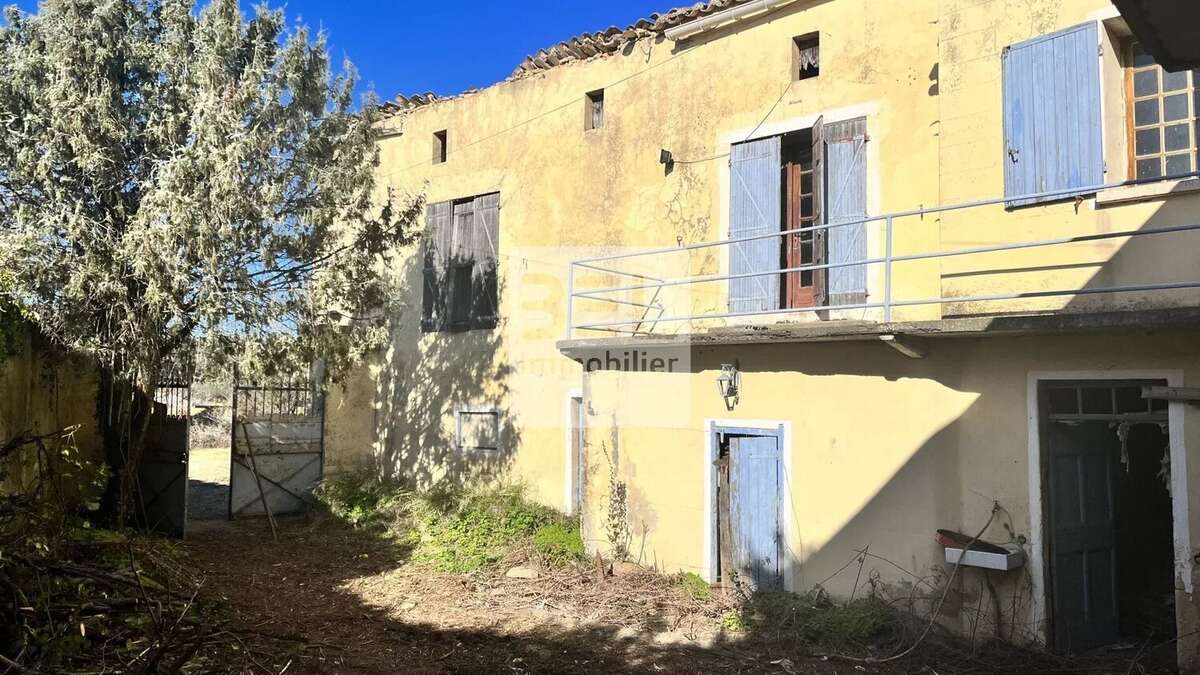 Maison à SABRAN