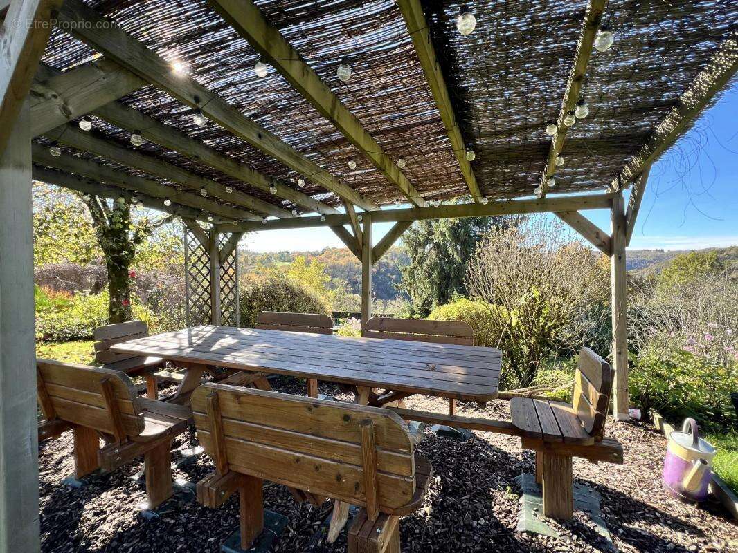 Maison à SAINT-MESMIN