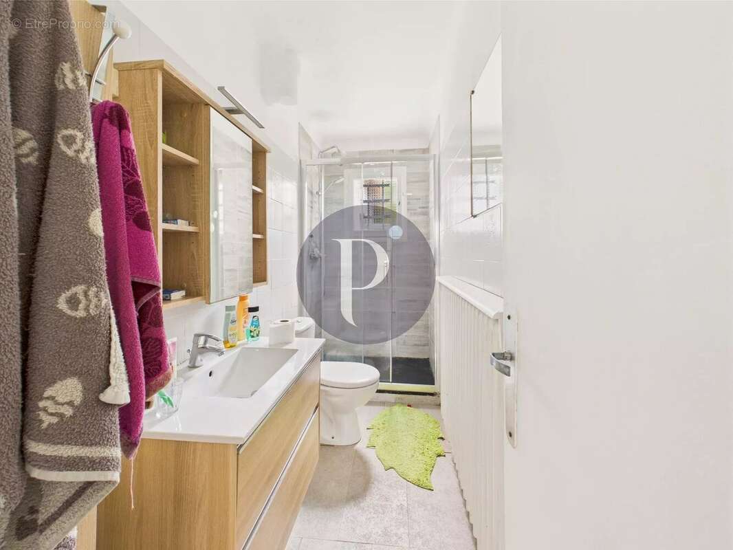 Maison à VERRIERES-LE-BUISSON