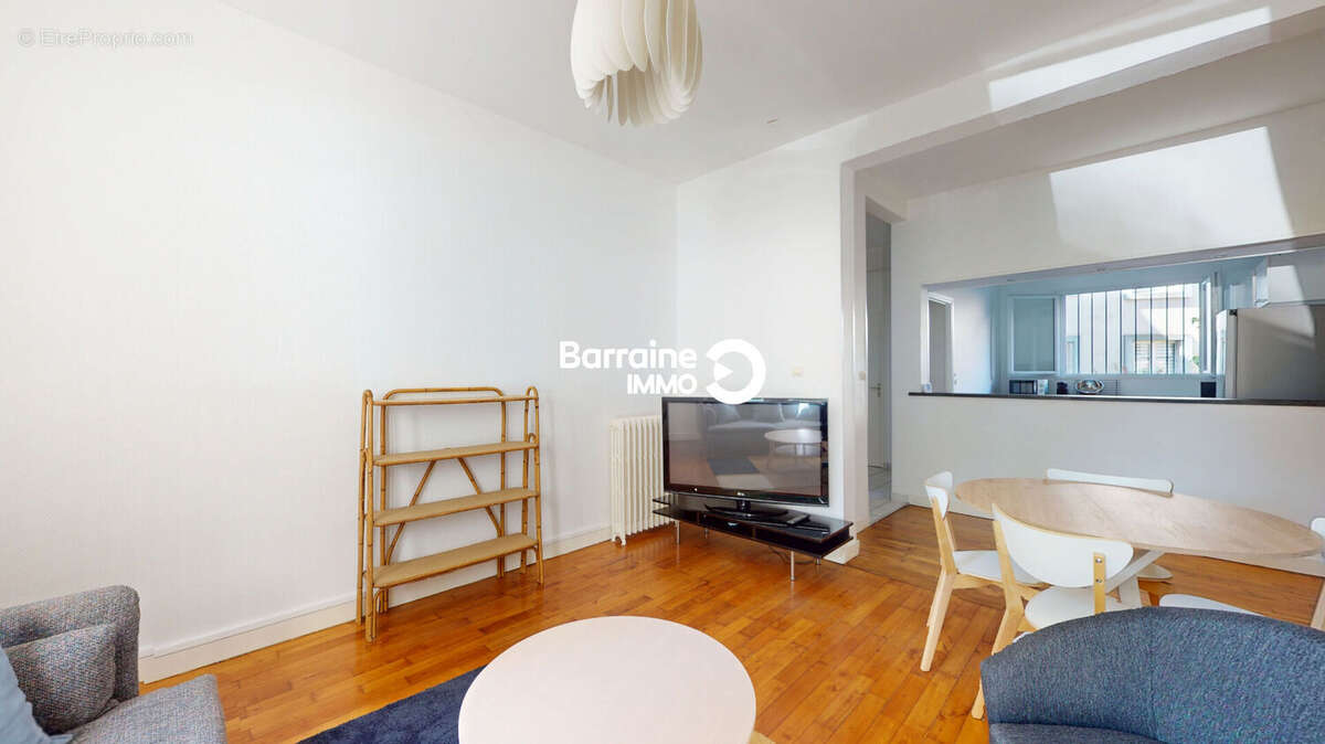 A vendre barraine immo - appartement t3 avec cave ? secteur cours dajot ? brest - pz00lm3-zr - photo 3