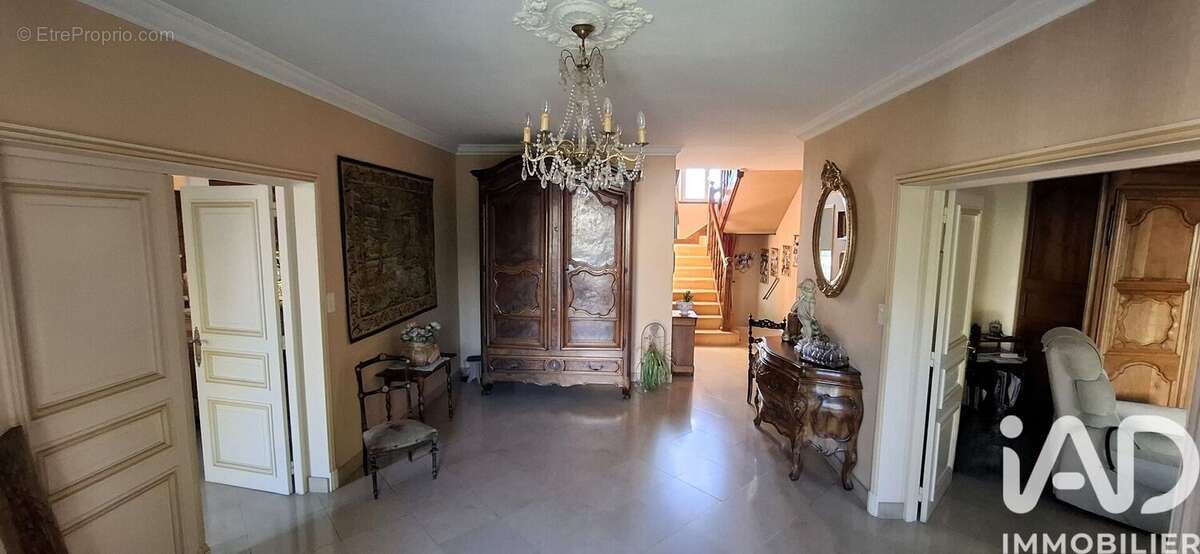 Photo 5 - Maison à VILLENEUVE-SUR-YONNE