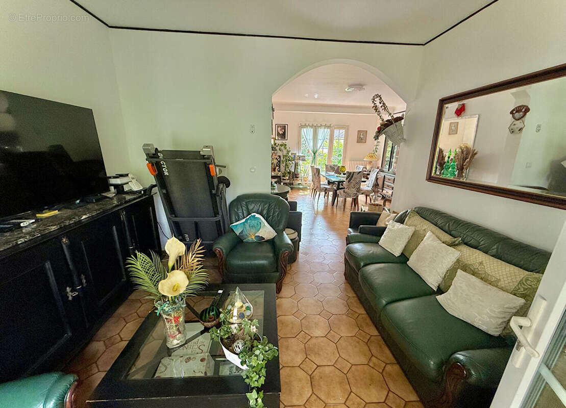 Maison à GOUSSAINVILLE