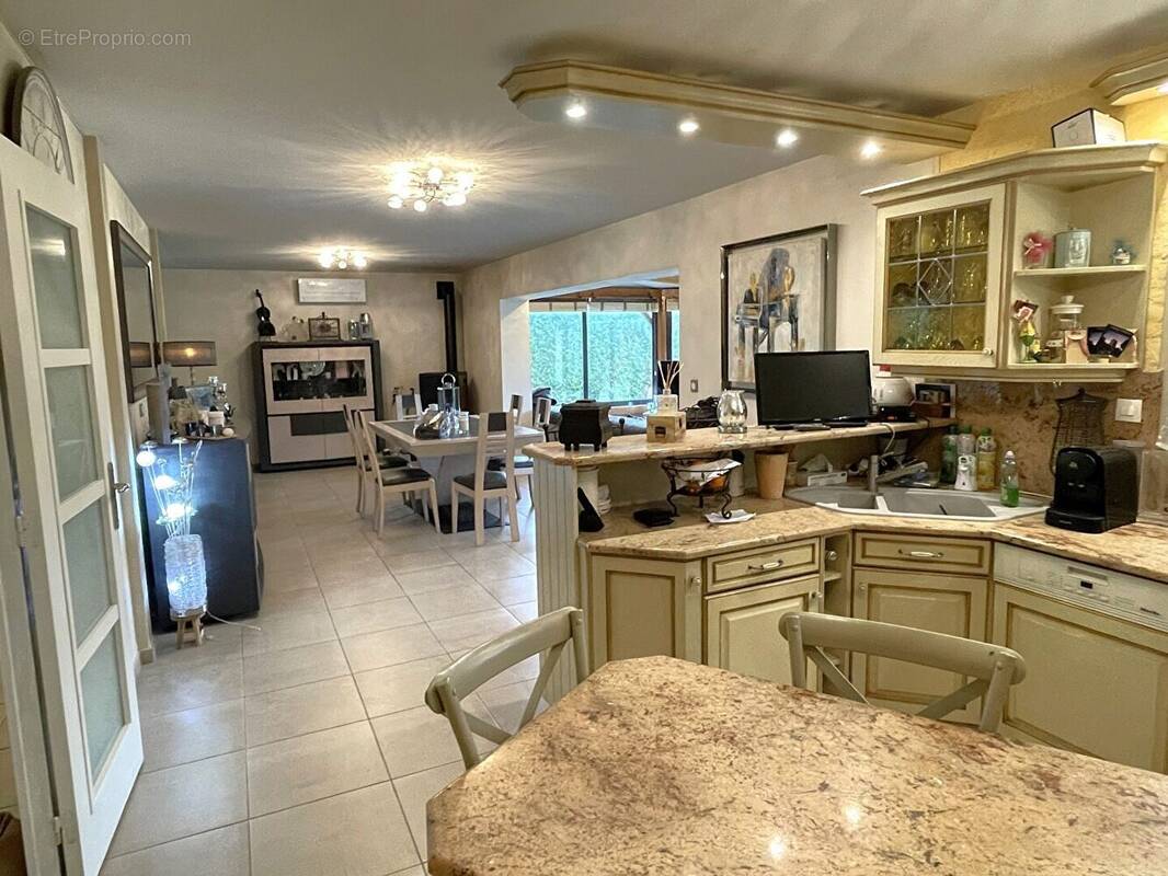 Maison à LILLEBONNE