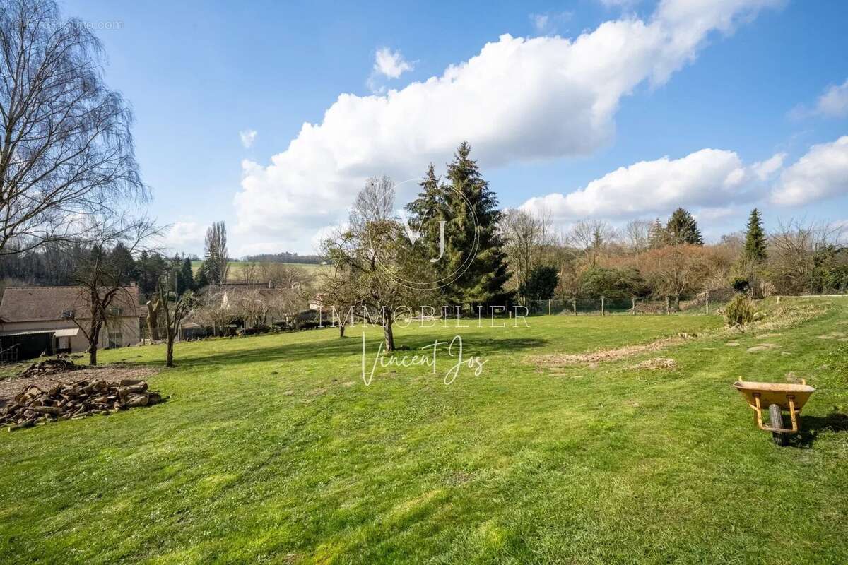 Maison à FONTENAY-SAINT-PERE