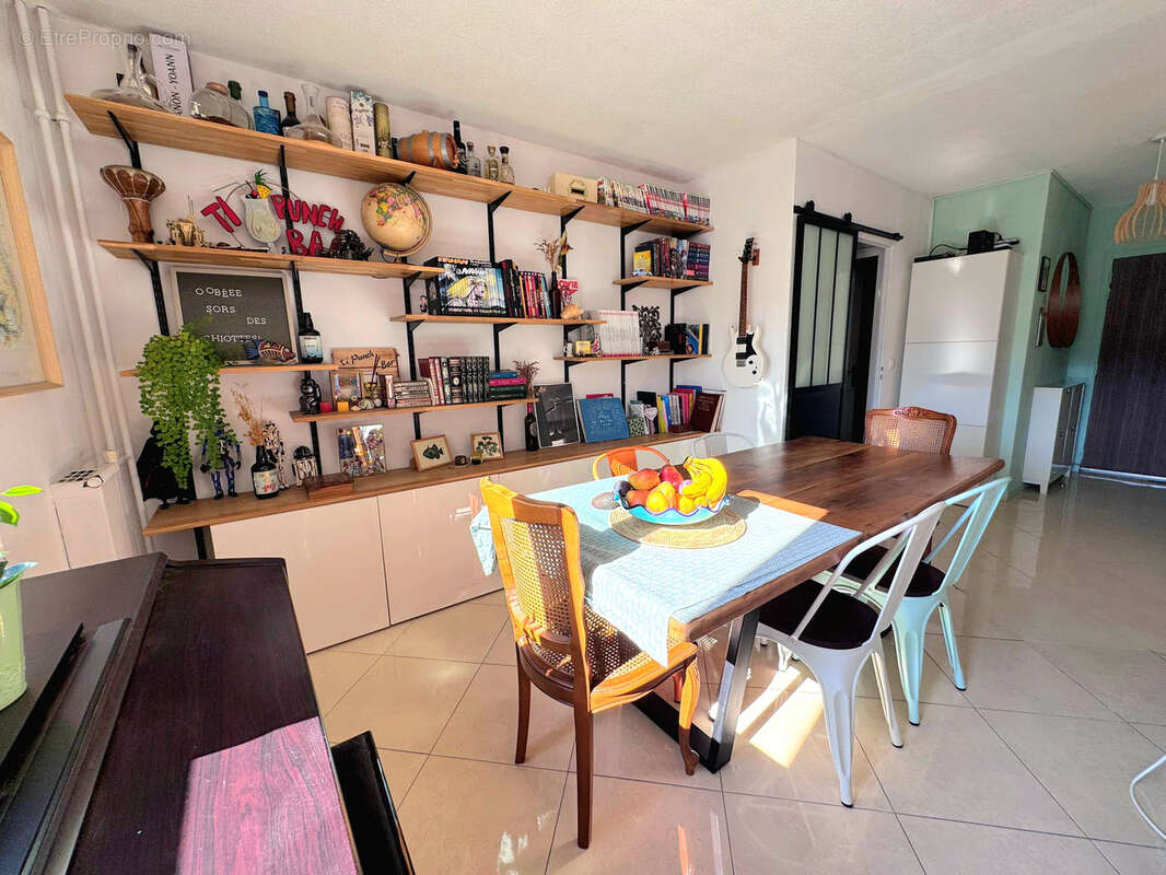 Appartement à MARSEILLE-10E