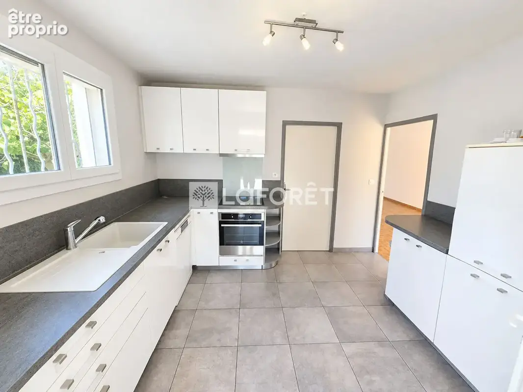 LA COUDOULIERE Maison Plain pied 140m² 6 pièces - photo 1
