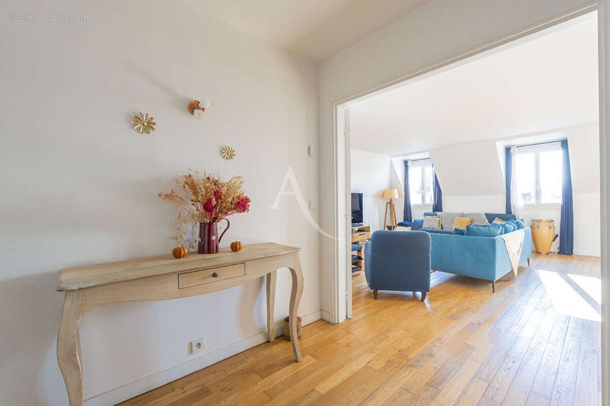 Appartement à GARCHES