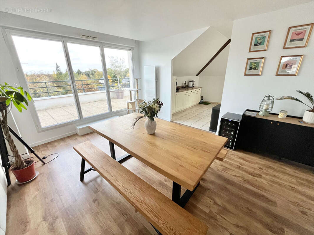 Appartement à SAINT-CYR-SUR-LOIRE