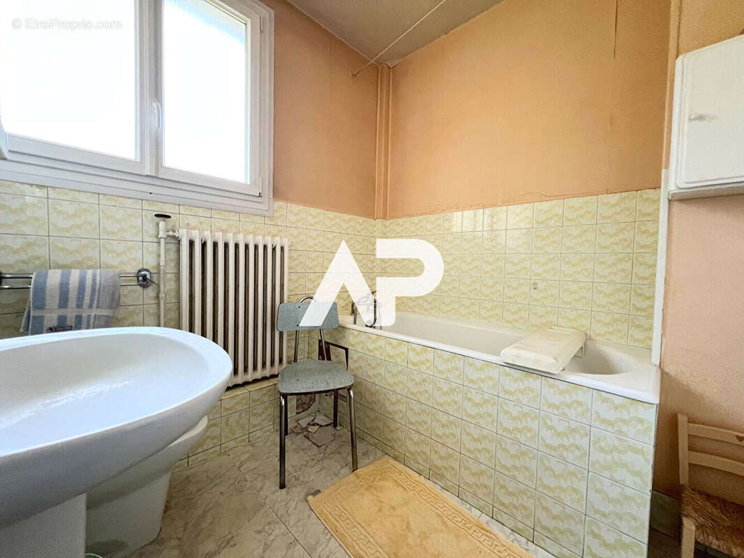 Maison à MONTMORENCY