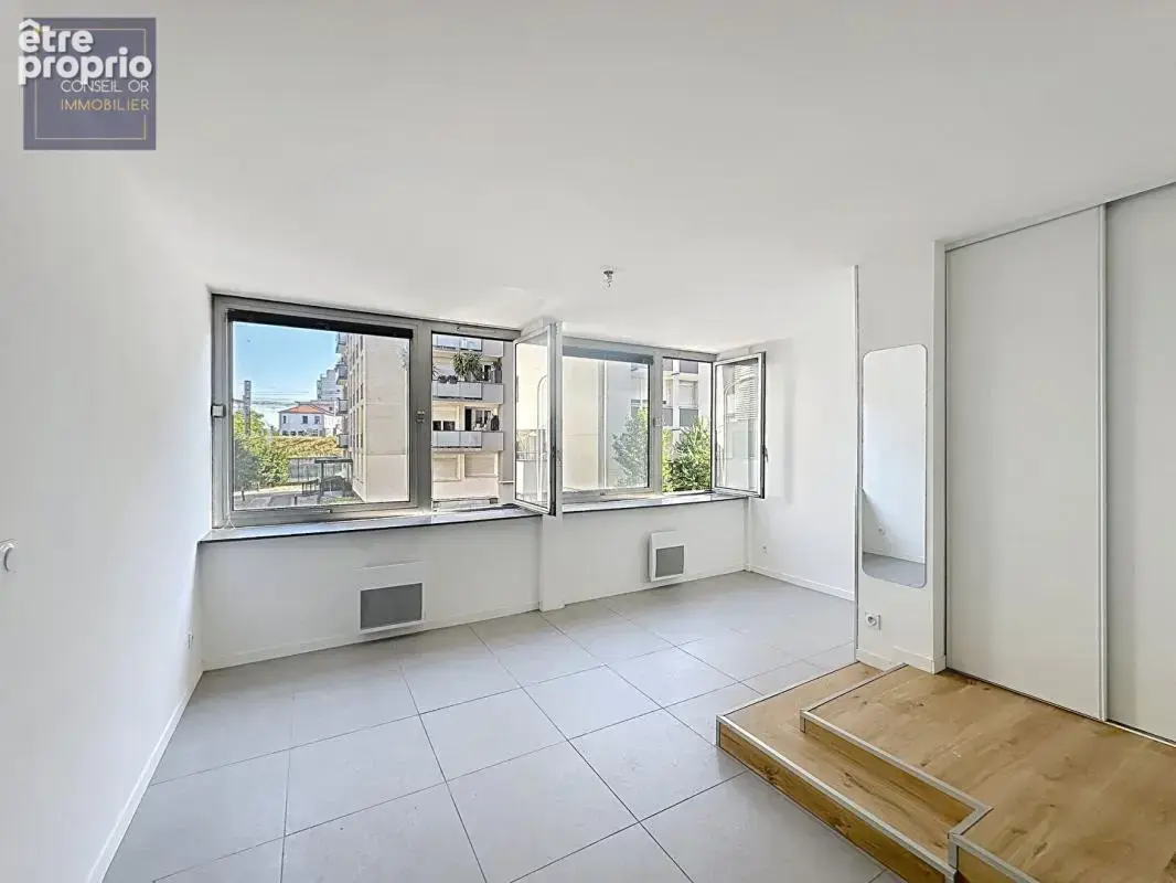 Appartement Lyon 2 pièces 33 m2 - photo 2