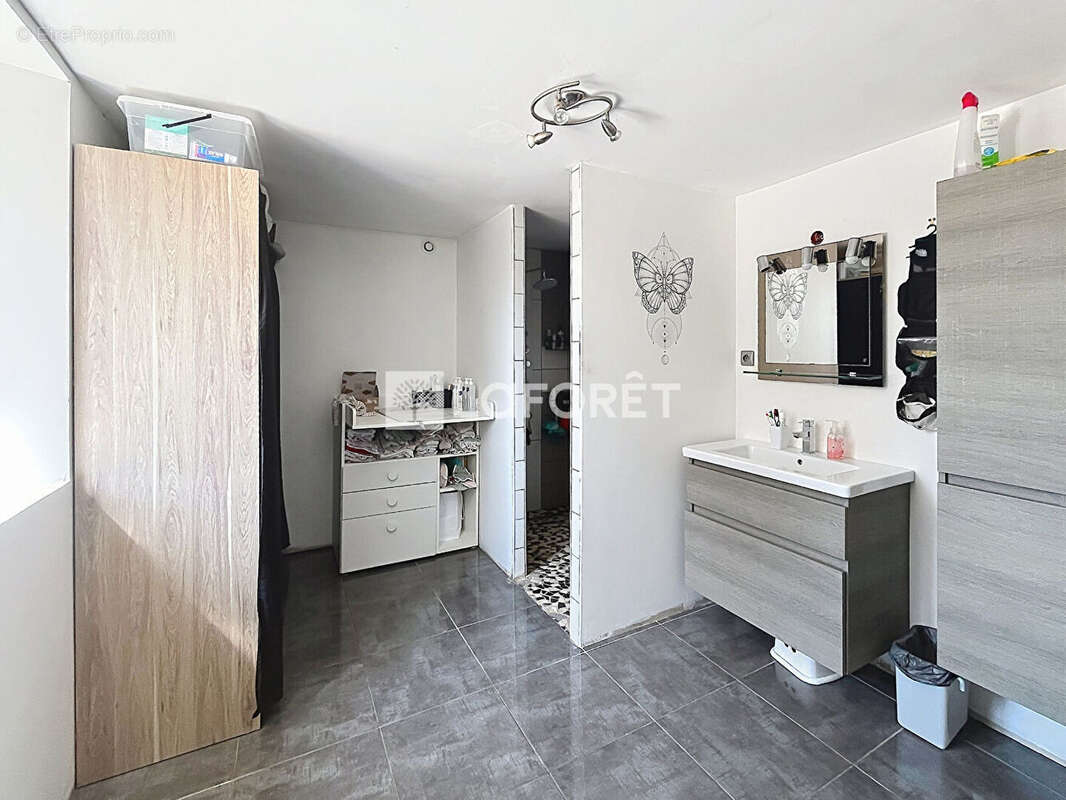 Maison de 195 m² avec 4 chambres - photo 12