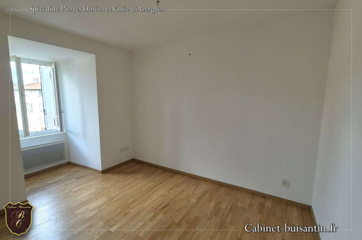 Appartement à LE BOIS-D'OINGT