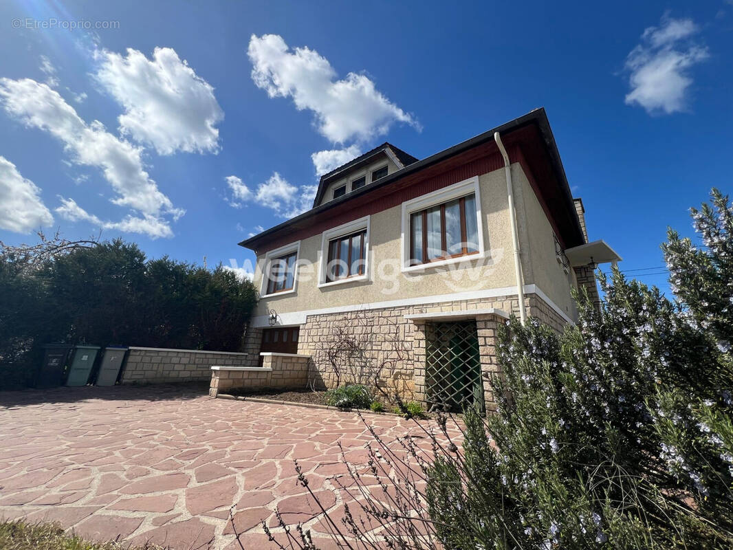 Maison à MANTES-LA-VILLE
