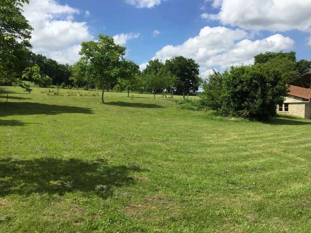 Maison à SAINT-PRIVAT-DES-PRES