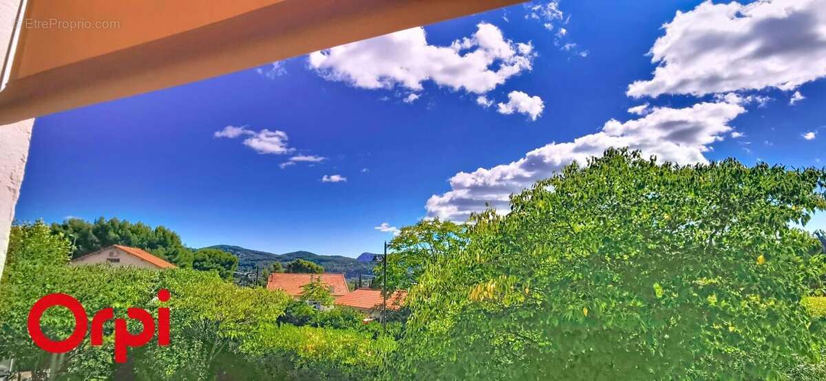 Maison à LA CADIERE-D&#039;AZUR