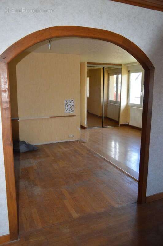 Photo 4 - Maison à DAMPIERRE