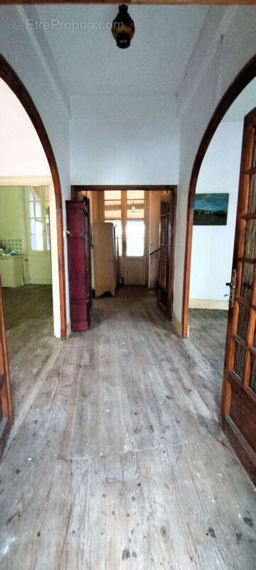 Maison à PORT-SAINTE-MARIE