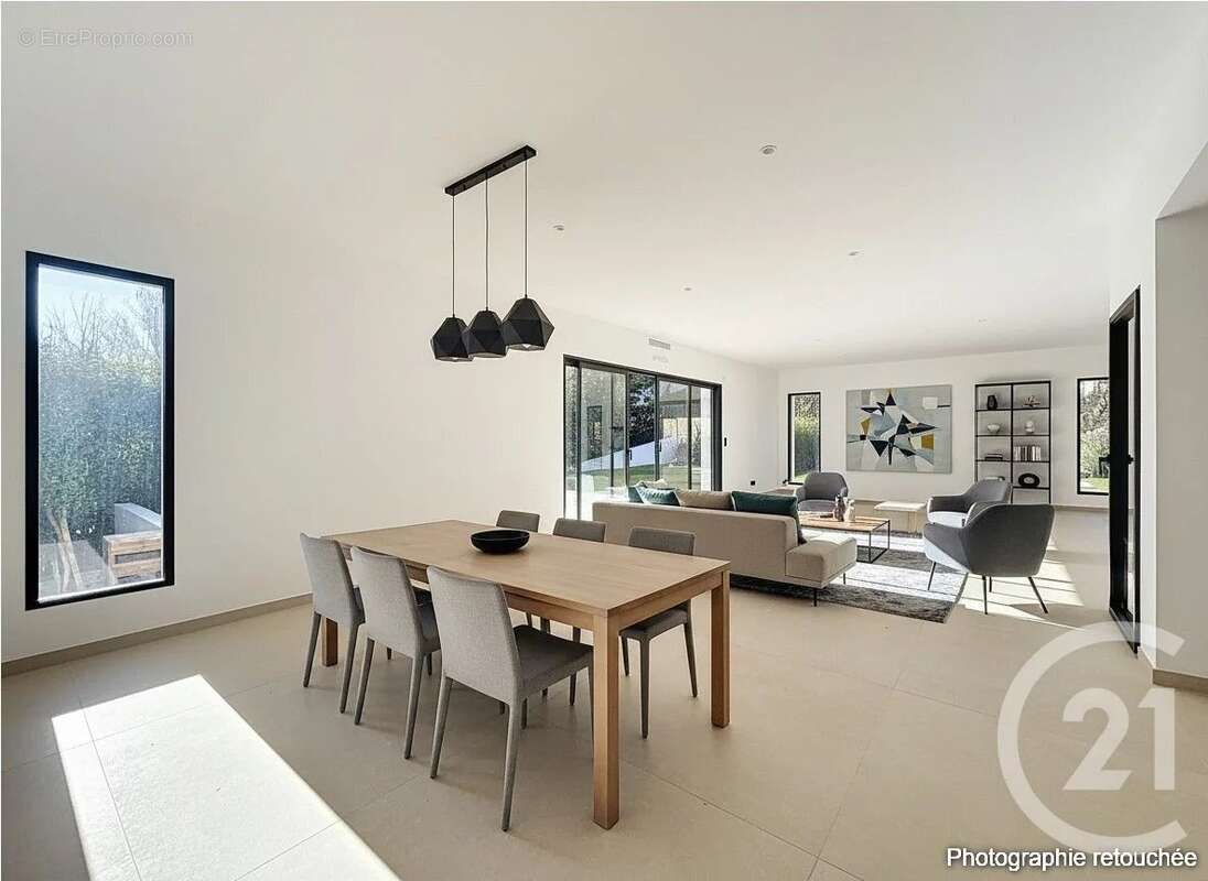 Maison 162 m² à Mougins  - photo 19