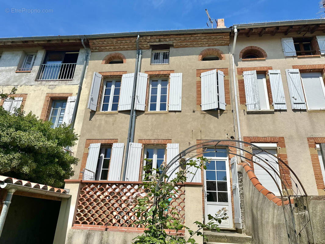 Maison à VILLEFRANCHE-DE-LAURAGAIS