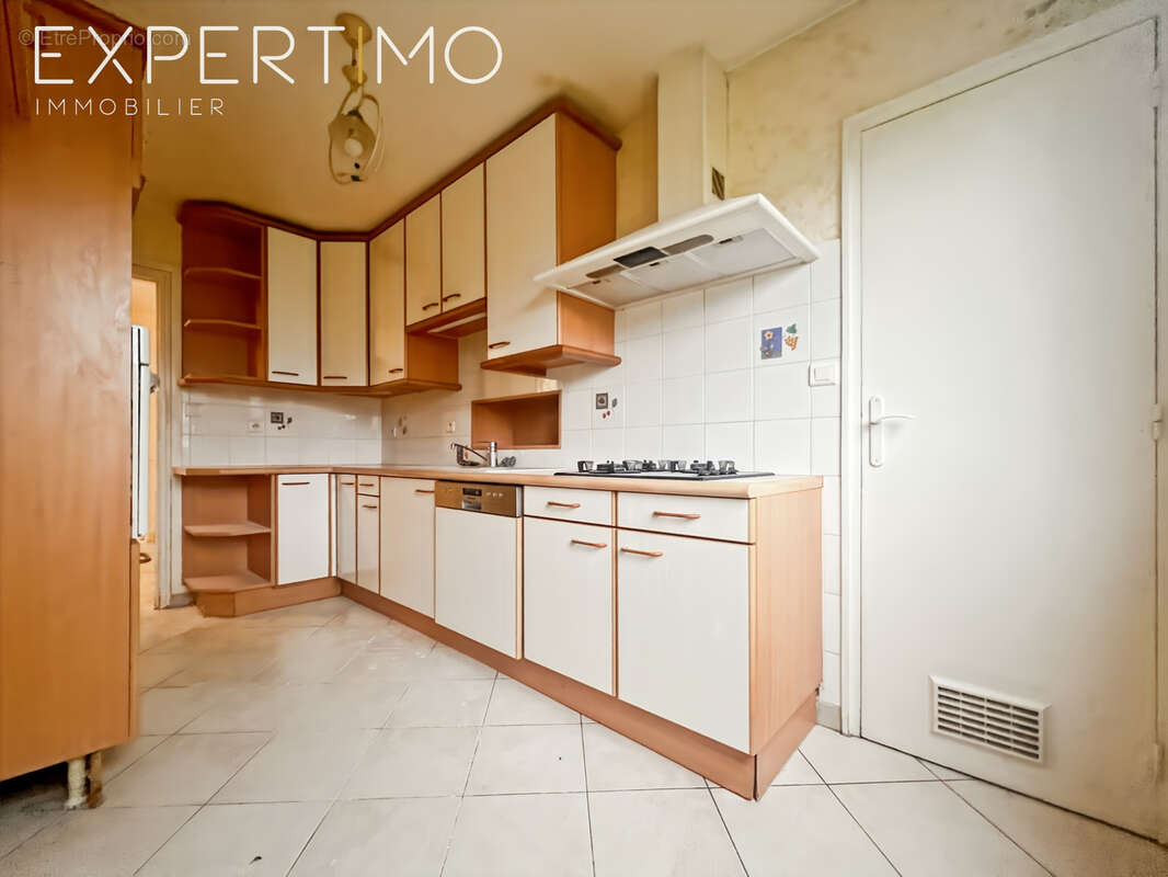 Appartement à SAINT-MICHEL-SUR-ORGE