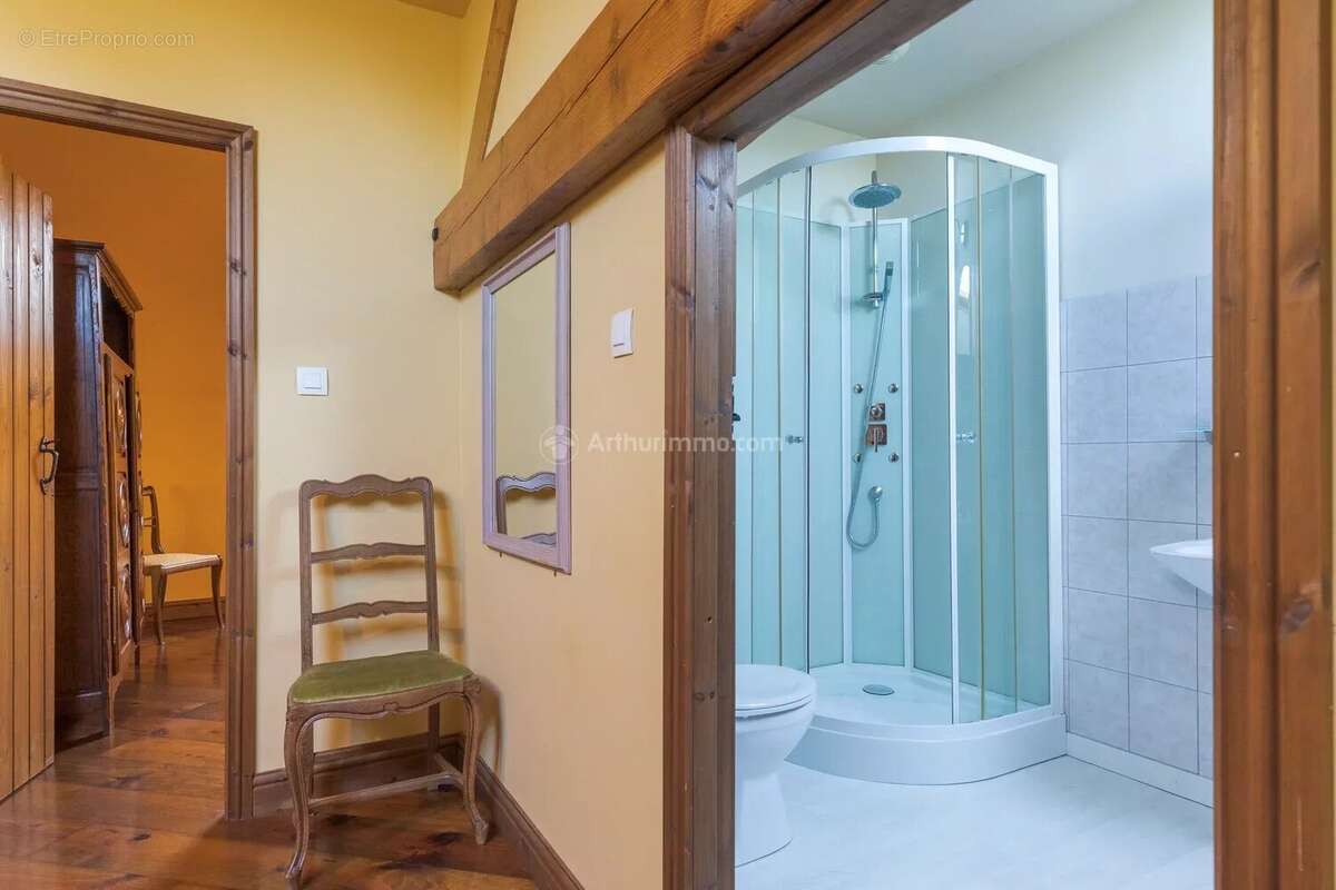 Maison plus 4 gîtes à La Chartre sur le Loir - photo 12
