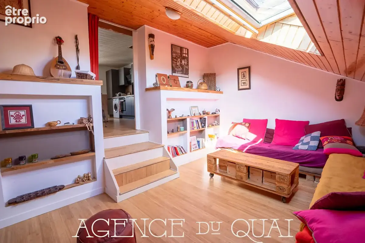 A vendre Appartement en duplex - Concarneau 3 pièces 44 m² pondéré - 54m² au sol - Hyper centre - photo 3
