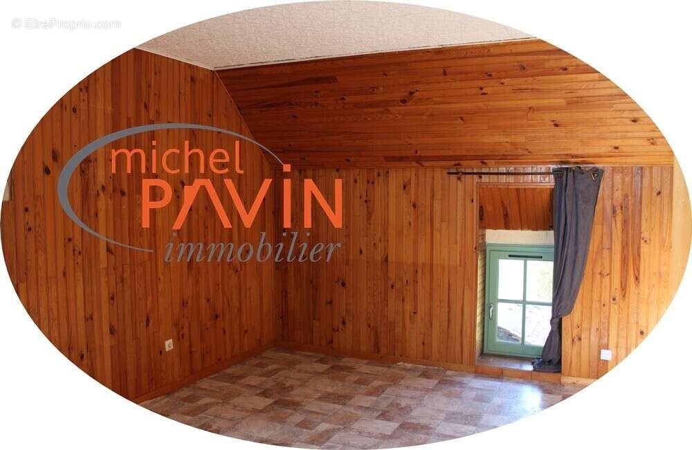 Maison à LA CHAPELLE-HUGON