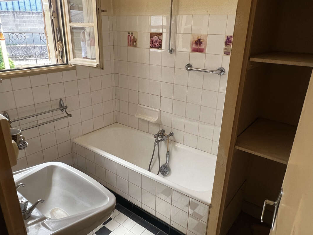 Maison à CHATELLERAULT