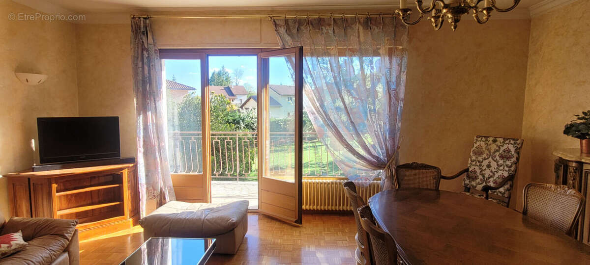 Maison à BELLEGARDE-SUR-VALSERINE