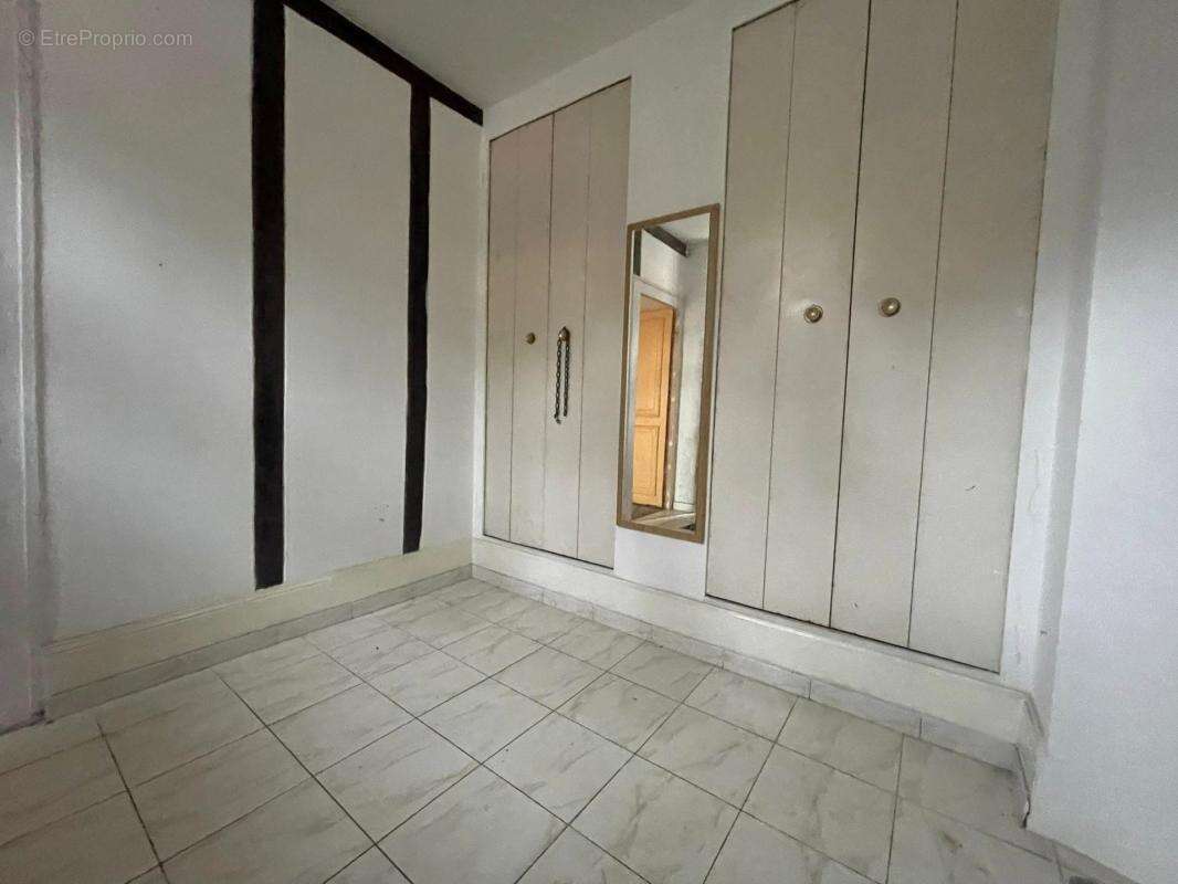 Maison à ETAMPES