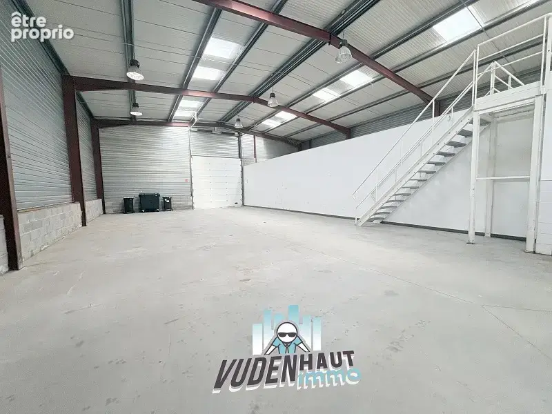 Commerce 940 m² à Plaisance-Du-Touch  - photo 56