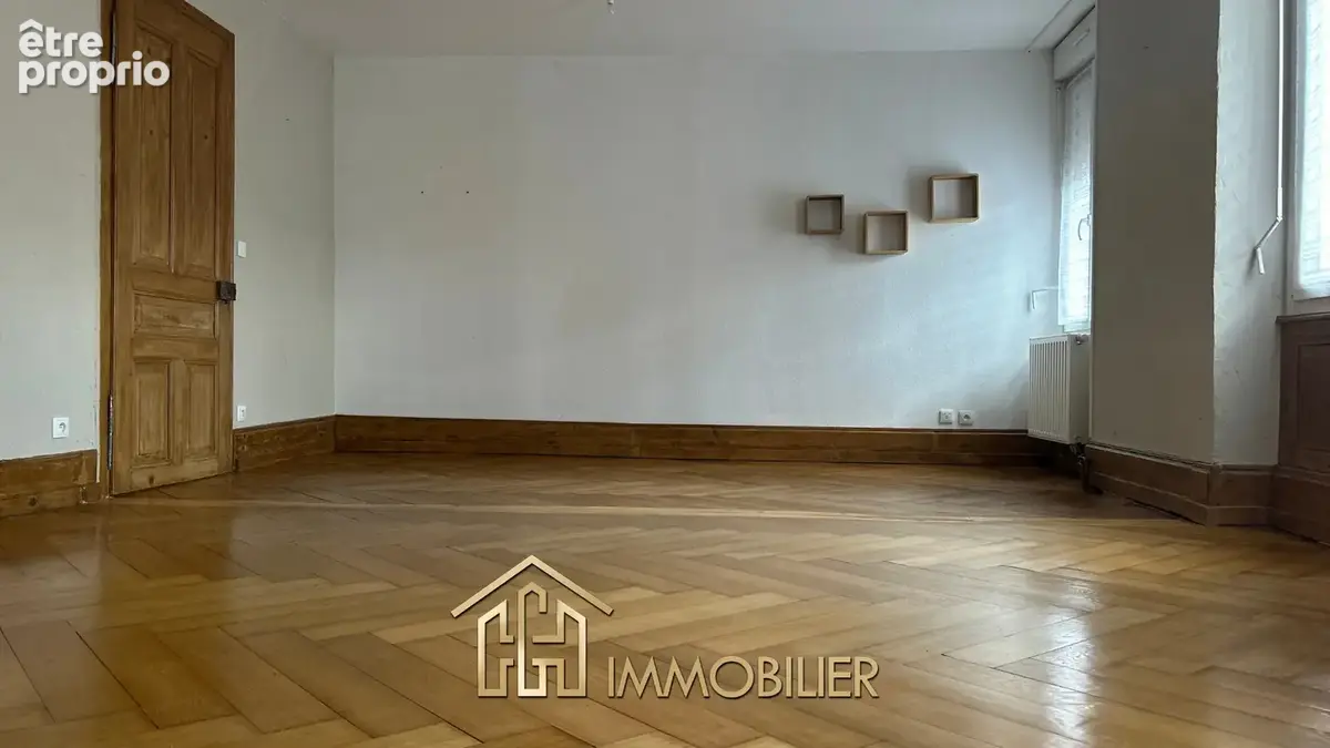 Une maison de caractère, des volumes généreux et un jardin tourné vers l'Ouest - photo 4