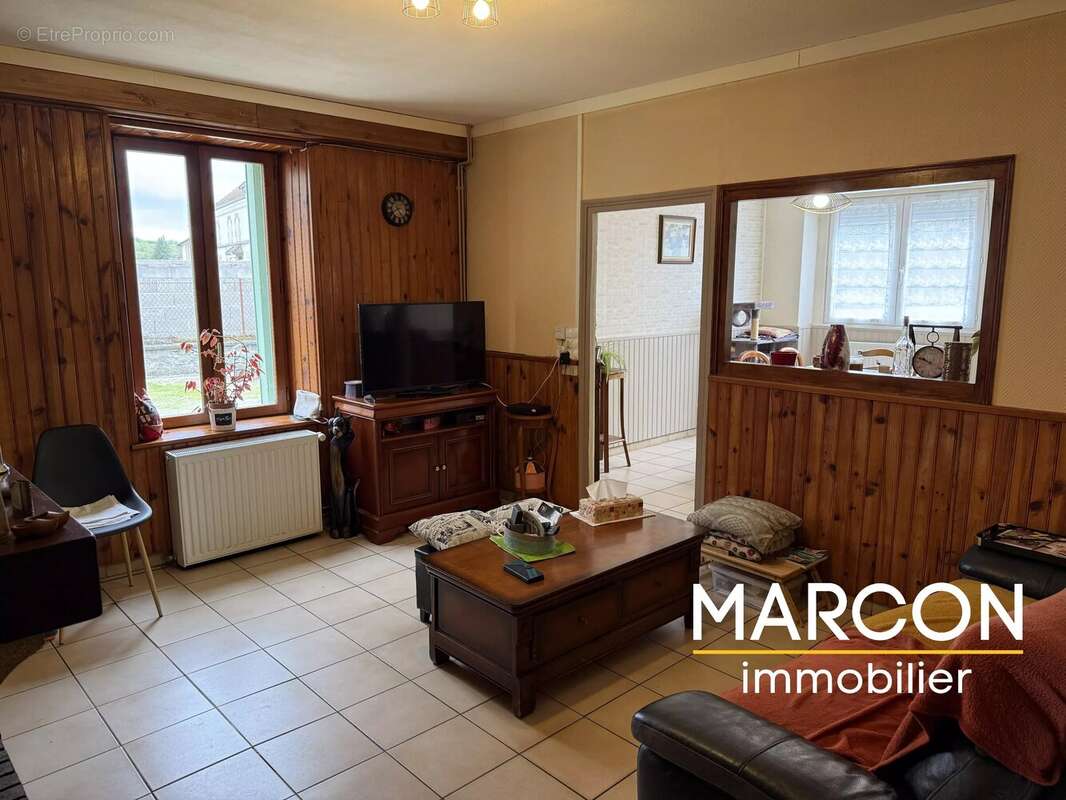 Maison à AUGERES