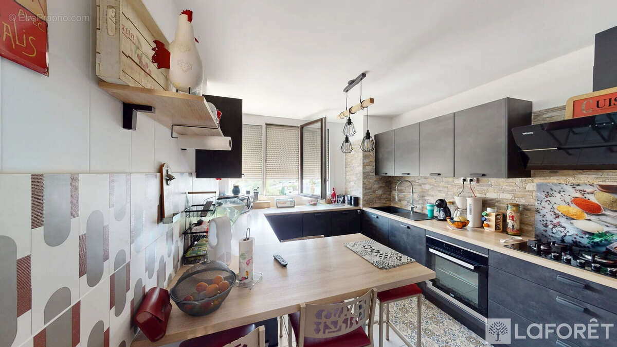 Appartement à FREJUS