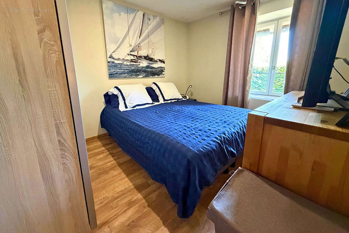 Appartement à LINAS