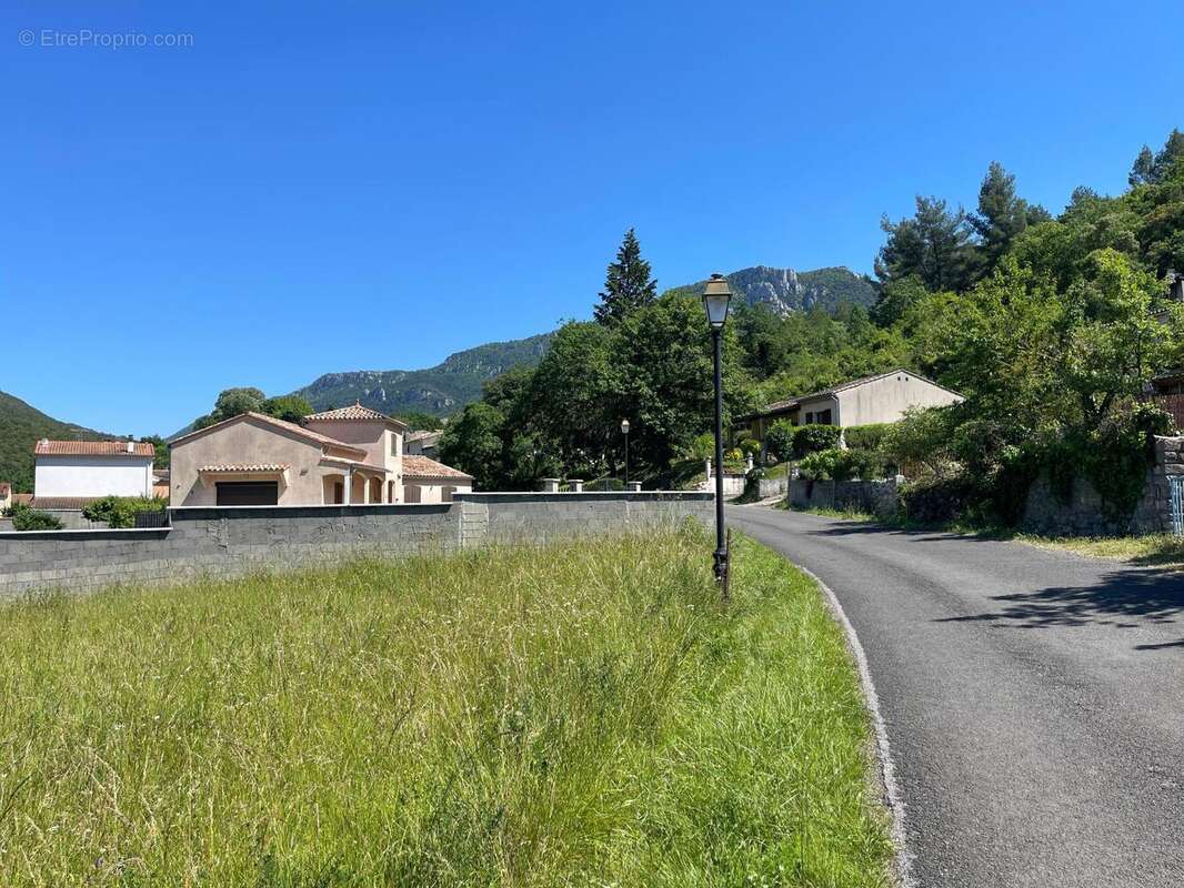 Terrain 4474 m² à Belvianes-Et-Cavirac  - photo 3