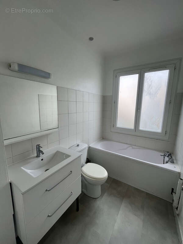 Appartement T3 traversant 54m2 - photo 7