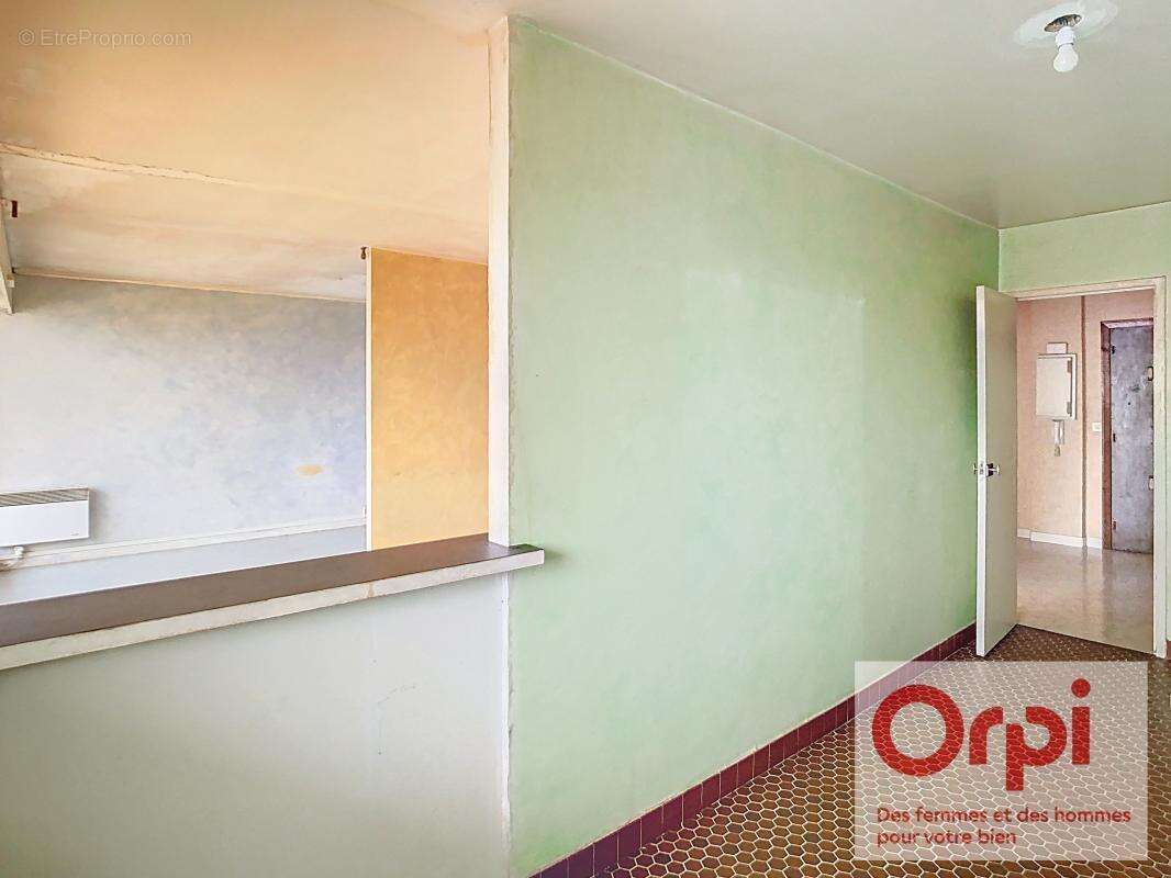 Appartement à ISSY-LES-MOULINEAUX